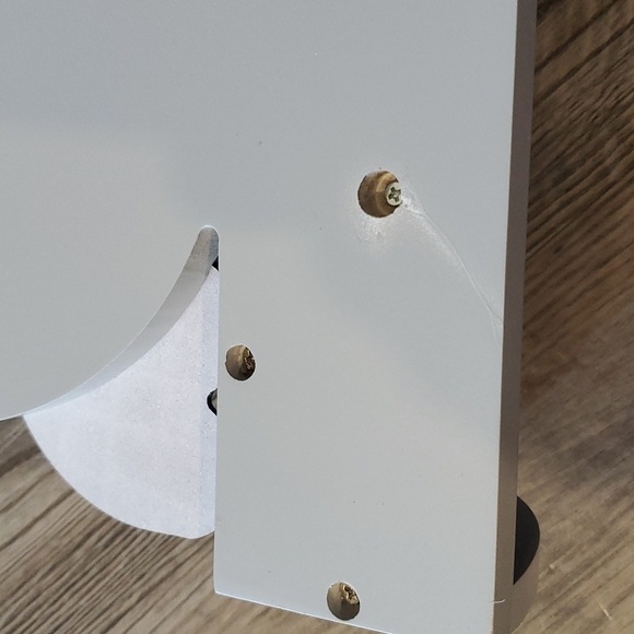 Elephant Wall Shelf with 3 Hooks - Picture 3 of 4